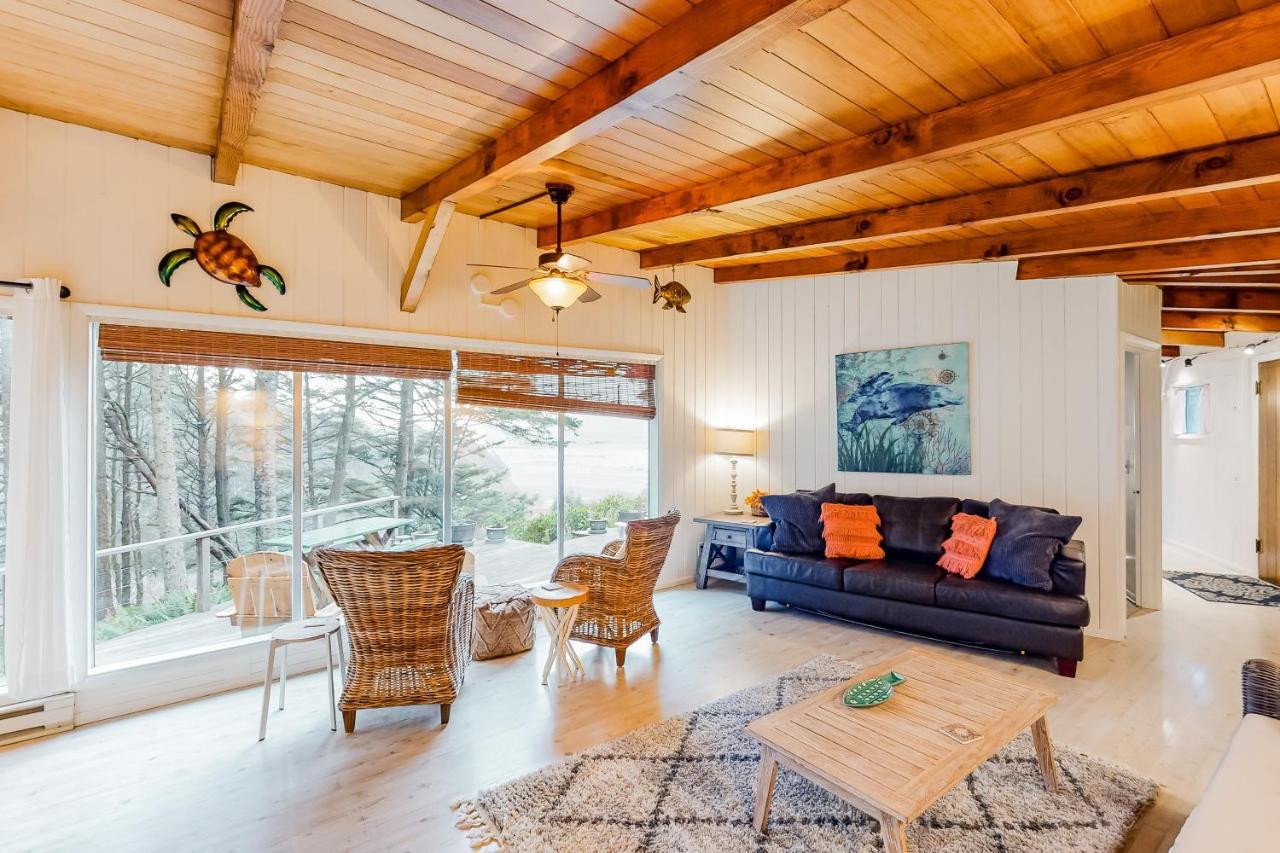 Alicia'S Beach House Holiday Beach Exterior photo